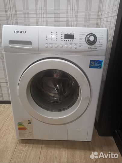 Продам стиральную машинку Samsung на запчасти