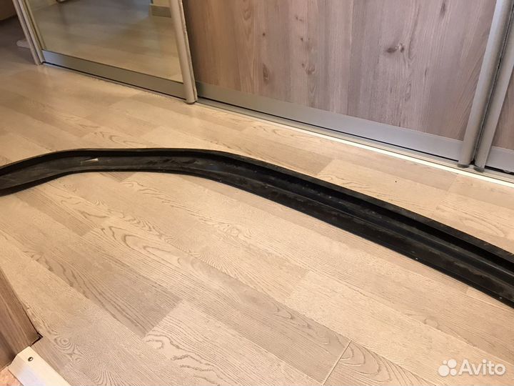 Тюнинг губа переднего бампера на lexus is 250 2-3