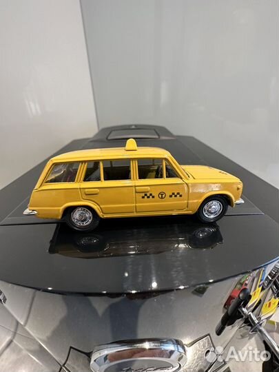 Модель автомобиля ваз 2102 Такси