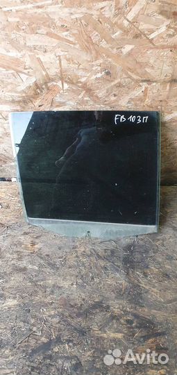 Стекло двери задней правой Ford Fusion 2002-2012