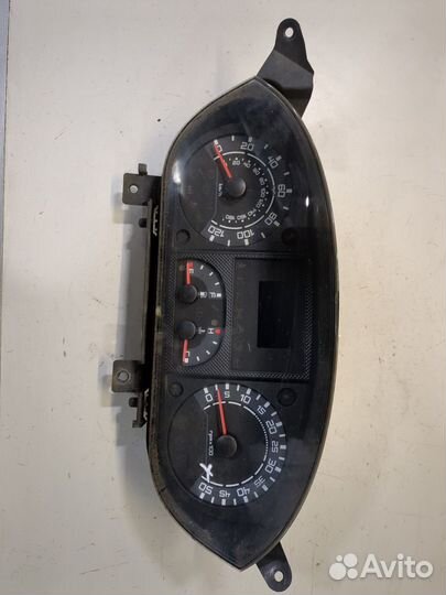 Щиток приборов Iveco Daily 4, 2008