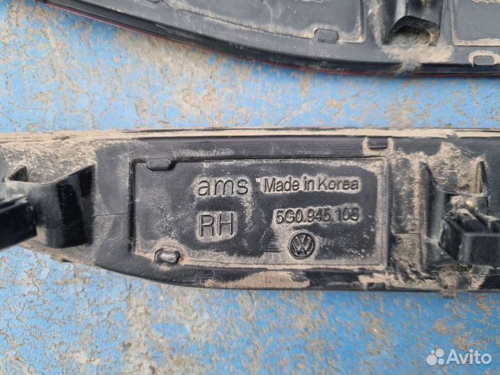 Катафоты заднего бампера Volkswagen Golf 7