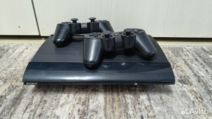 Sony ps3 super slim 250gb 30 игр 2 геймпада