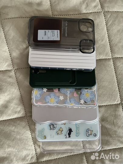 Чехол на iPhone 13