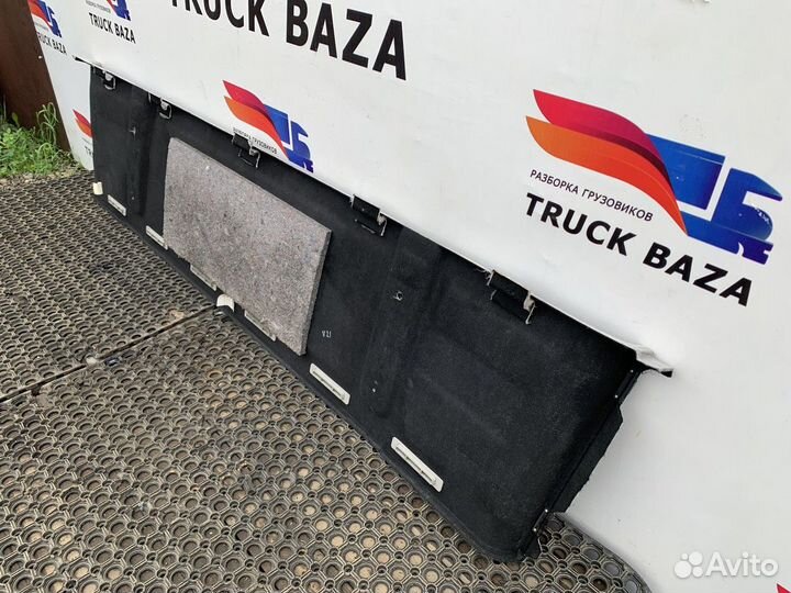 Обшивка салона задняя верхняя Volvo FH