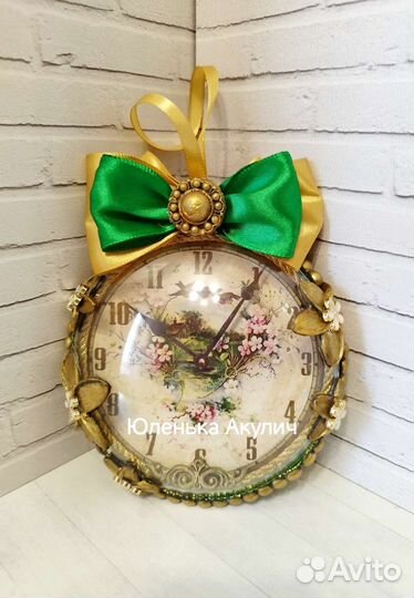 Шар на ёлку в форме часов. Шары купить