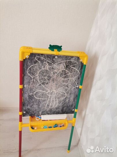 Мольберт детский двухсторонний