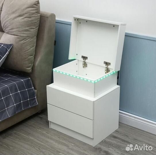 Тумба прикроватная