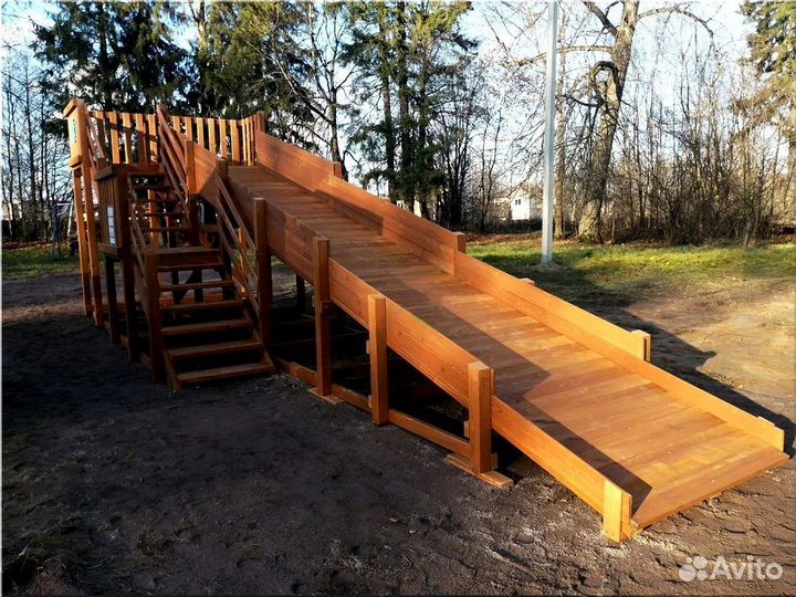 Детская площадка с установкой