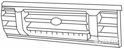 Discovery 90-94 Решетка радиатора центральная (Тайвань)