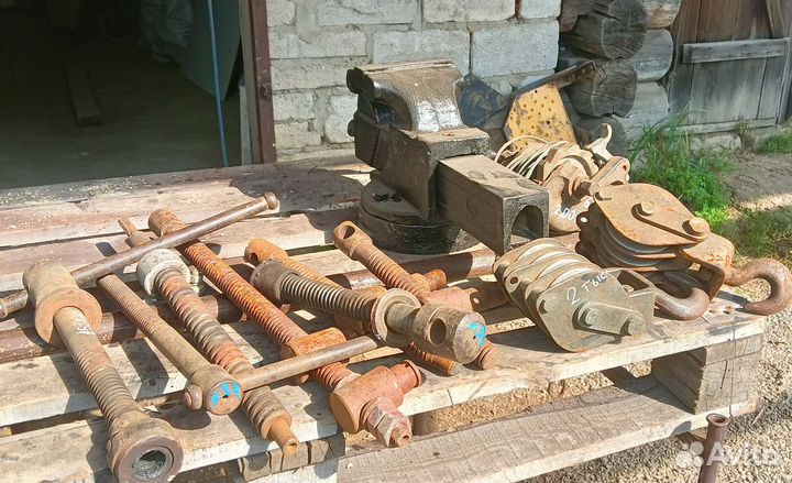 Тиски лебедка