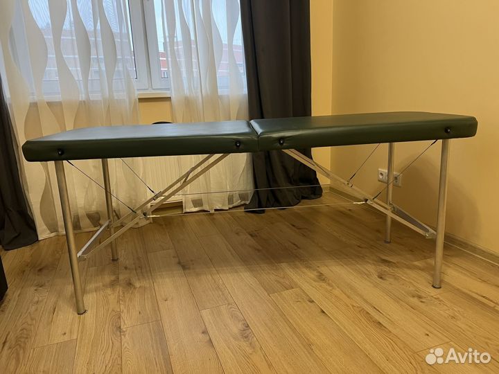 Кушетка косметологическая, для наращивания ресниц