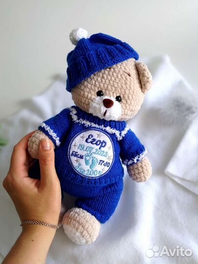 Именная игрушка с вышивкой метрикой