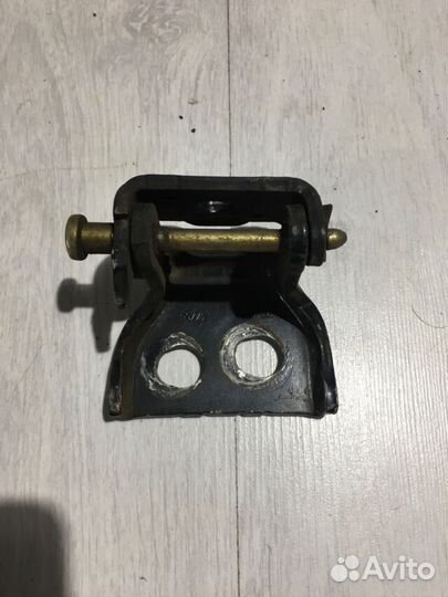 Петля двери peugeot 307 1.6 ат хетчбек