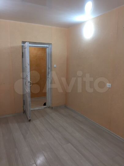 2-к. квартира, 50 м², 1/2 эт.