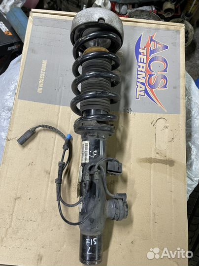 Передняя левая стойка в сборе VDC ф15,ф16