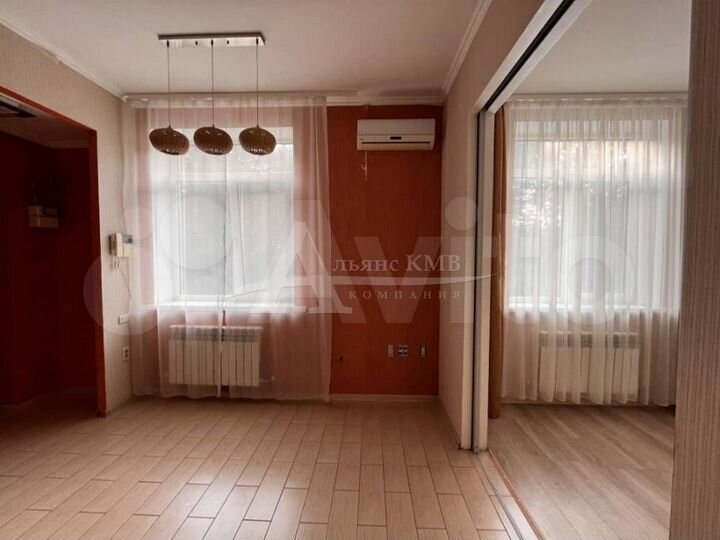 2-к. квартира, 37,6 м², 2/2 эт.
