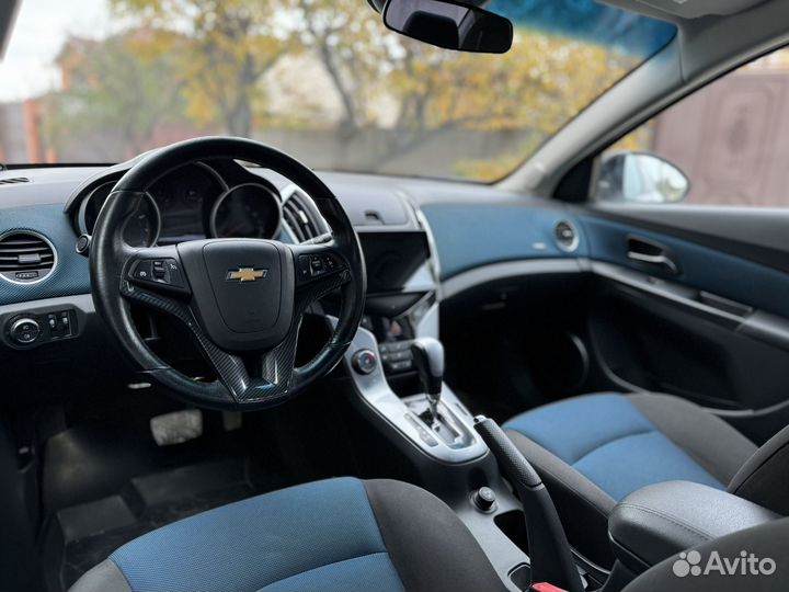 Chevrolet Cruze 1.8 AT, 2013, 175 700 км