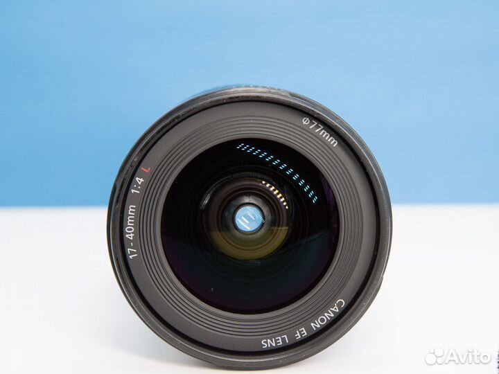 Canon EF 17-40mm f/4L USM