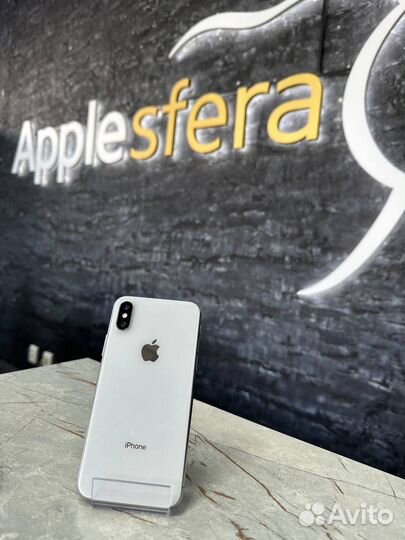 iPhone X, 64 ГБ