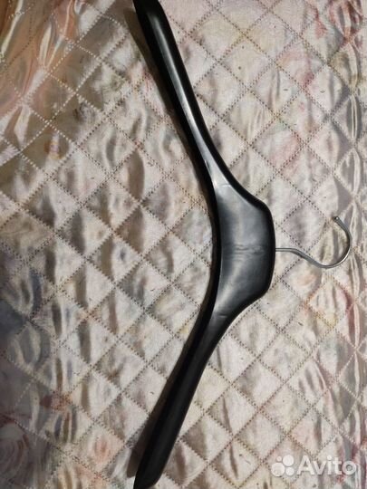 Вешалки плечики