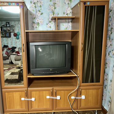Стенка в гостиную