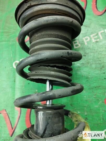 Стойка передняя левая toyota mark X