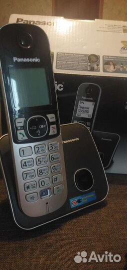 Телефон dect Panasonic KX-TG6811RUB