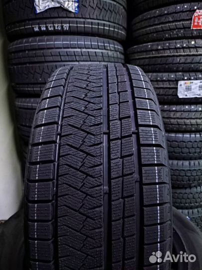 Triangle Snowlink PL02 245/55 R19 107V