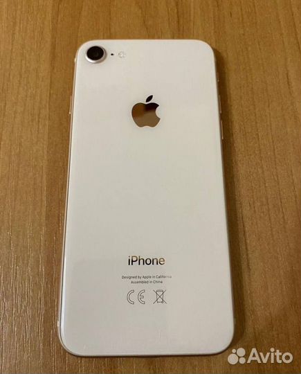 iPhone 8, 64 ГБ