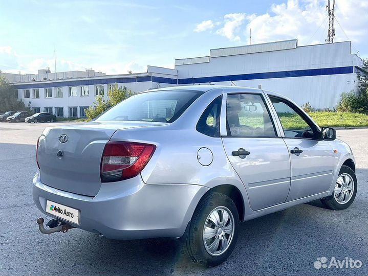 LADA Granta 1.6 AT, 2013, 123 000 км