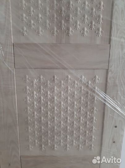 Двери массив