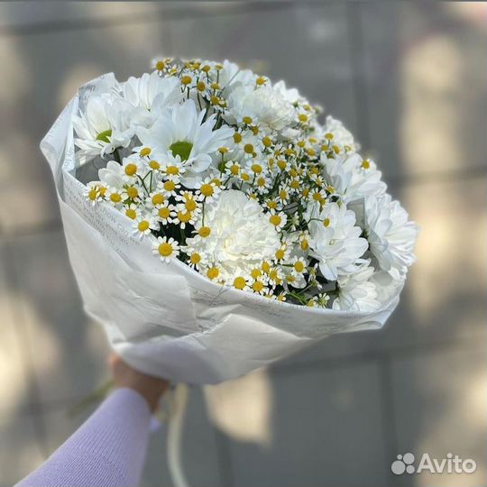 Букет из полевых ромашек