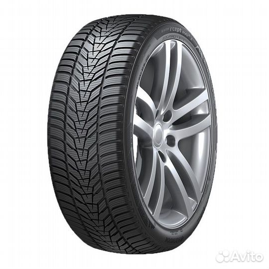 Hankook Winter I'Cept Evo 3 W330 275/40 R22 107V