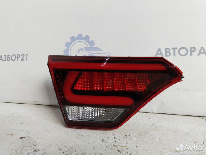 Фонарь внутренний левый Kia Rio 4 FB 2017-2020