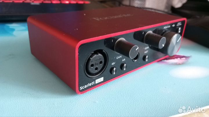 Звуковая карта focusrite scarlett solo 3rd gen