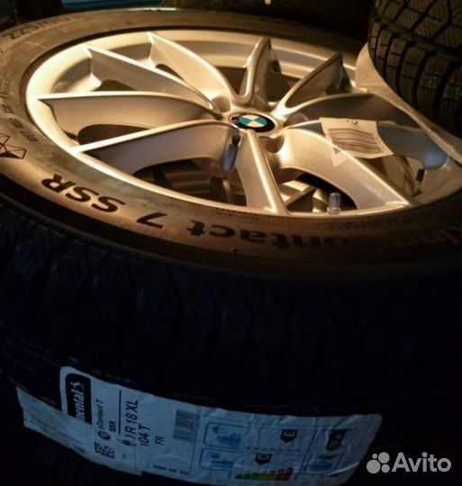 Continental ContiVikingContact 7 225/60 R18 104T