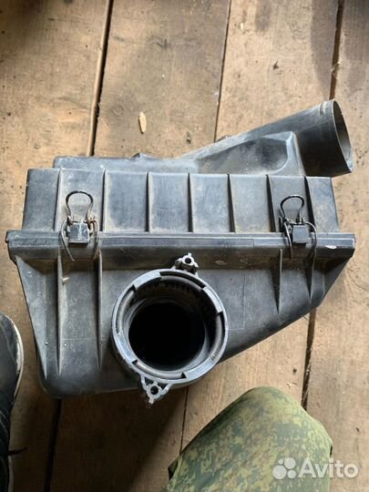 Крышка корпуса воздушного фильтра a 638 090 21 01