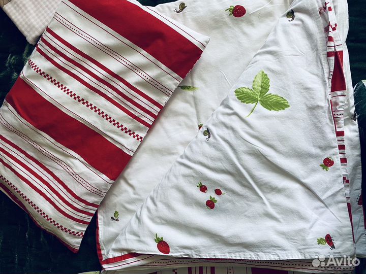 Одеяло, подушка Икея, 2 комплекта белья, плед