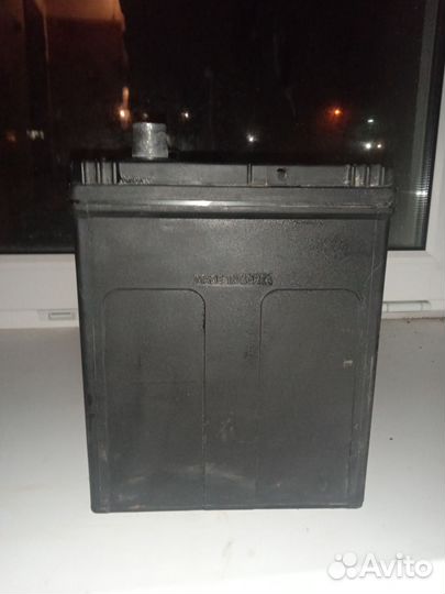 Аккумулятор автомобильный 12 v