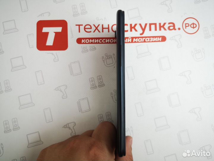 OPPO A83, 6/128 ГБ