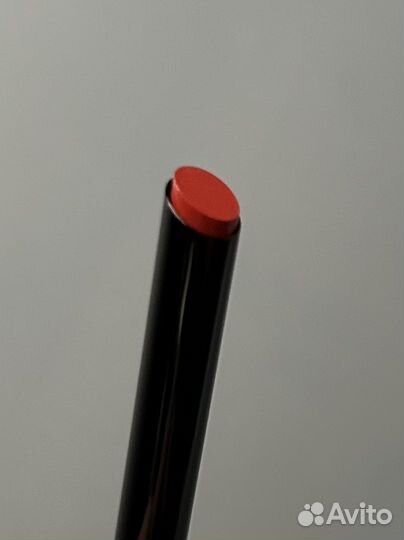 Hourglass помада