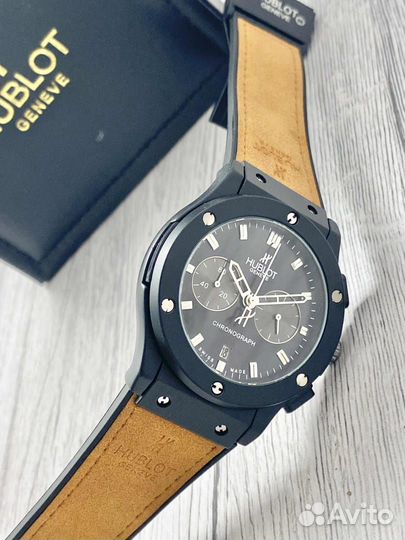 Часы Hublot