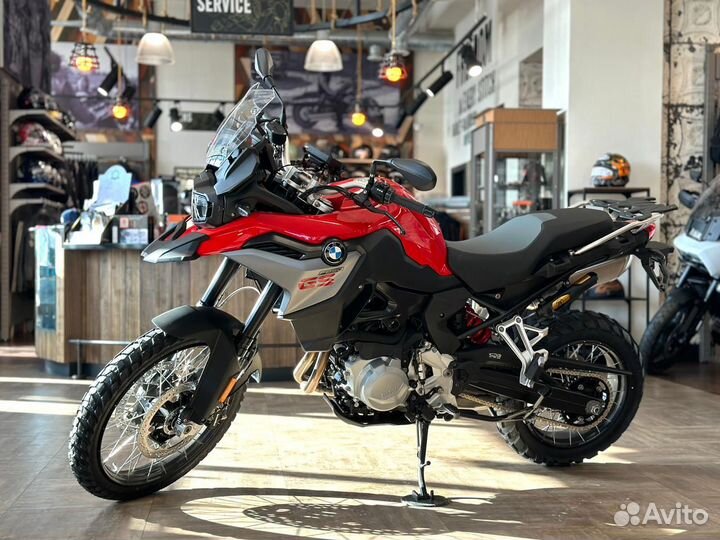 BMW F 850 GS (Red)