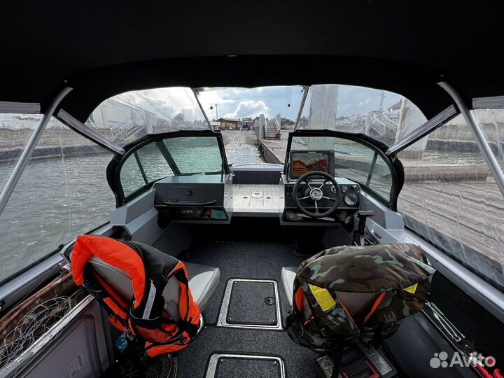 Волжанка 46 фиш + мотор + прицеп