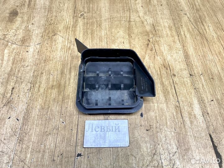 Решетка вентиляции левая Chevrolet Lacetti