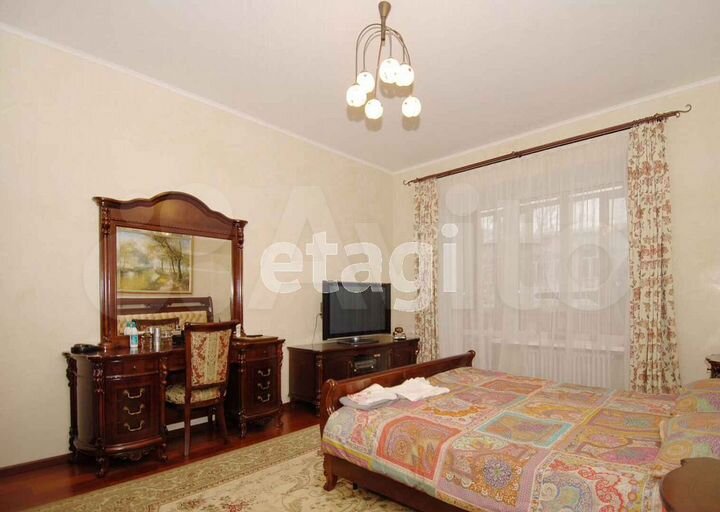 4-к. квартира, 149,5 м², 1/6 эт.