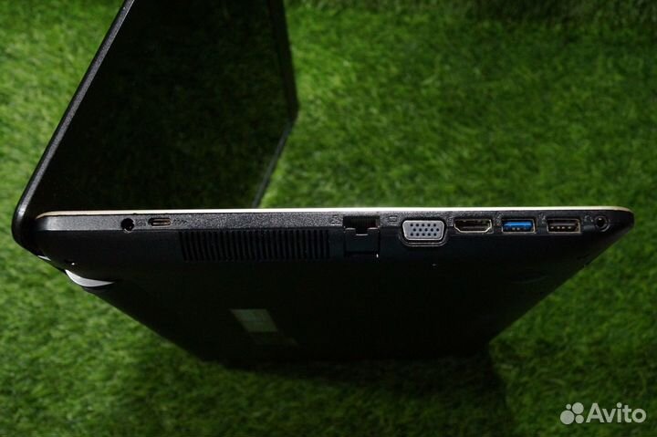 Золотистый офисник от asus с SSD