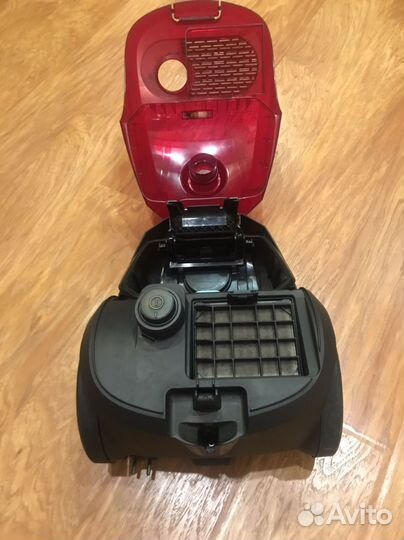 Пылесос Bosch MoveOn mini