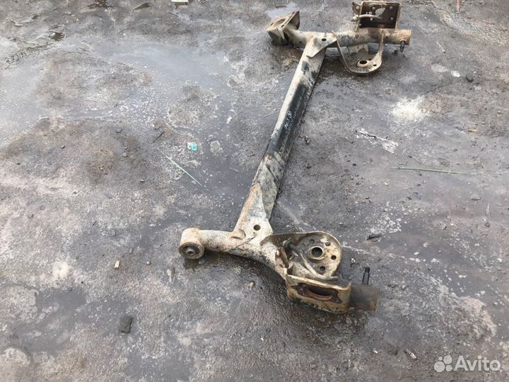 Балка подвески задняя Chery Indis S18D SQR473F